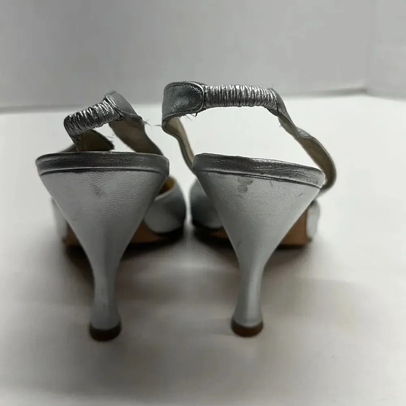 Manolo Blahnik Metallic Silver Slingback Heels - Picture 5 of 14
